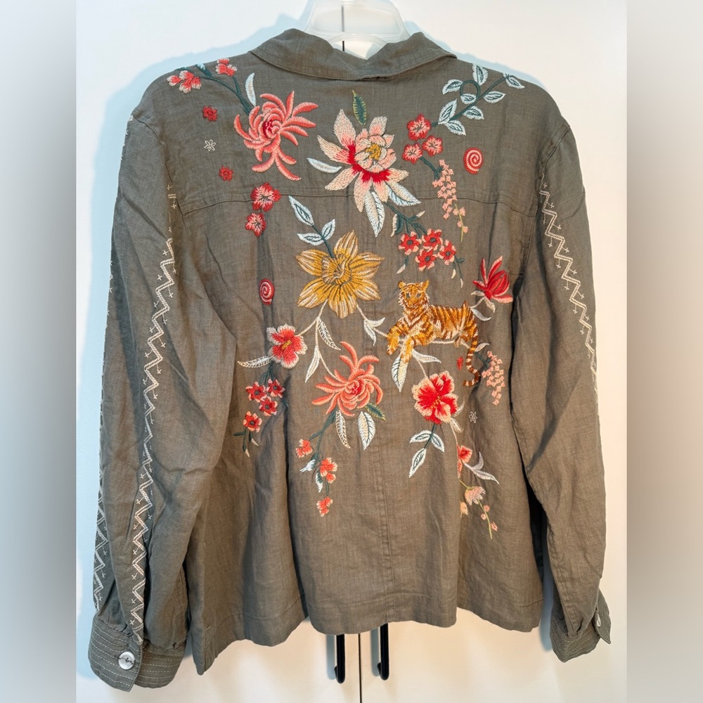 NWT Johnny Was Andrean Relaxed Linen Jacket Sage Green Floral Embroidered Tiger